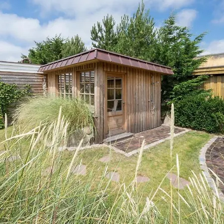 Vakantiehuis Doppelhaushaelfte Reetgefluester