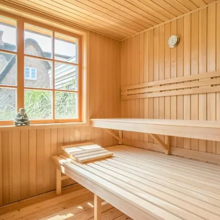 Doppelhaushaelfte Reetgefluester Vakantiehuis Sankt Peter-Ording